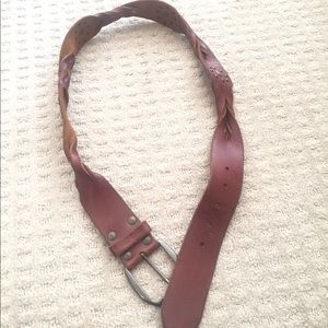 Hollister Walnut Leather Belt w/ Antique Brass